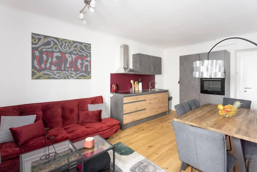 New Shalalaliving Vienna - Lovely Family Home Near Schoenbrunn - Pg Экстерьер фото