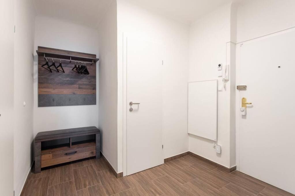 New Shalalaliving Vienna - Lovely Family Home Near Schoenbrunn - Pg Экстерьер фото