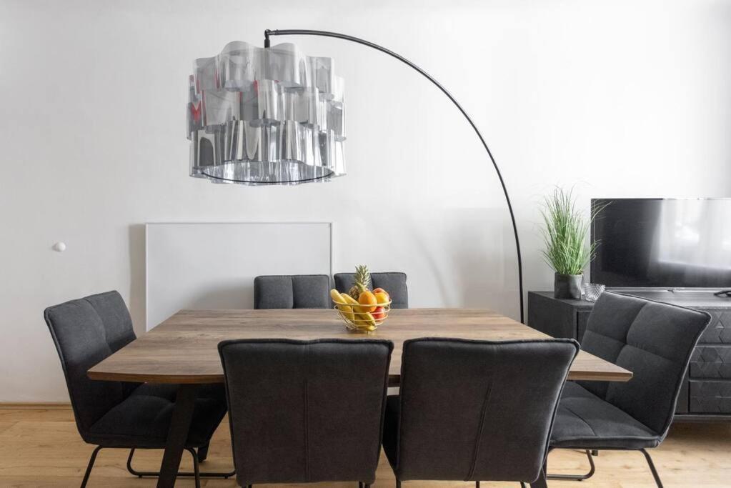 New Shalalaliving Vienna - Lovely Family Home Near Schoenbrunn - Pg Экстерьер фото